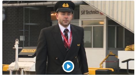 挑戰規定　英愛滋帶原者成功當上機師