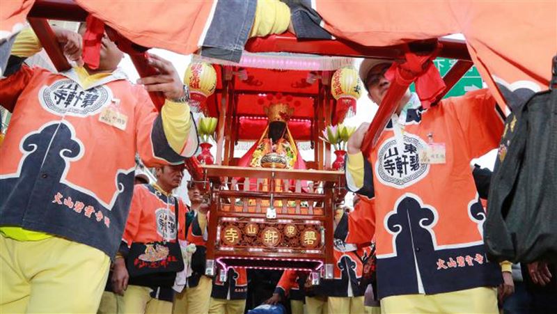 傳承近200年　台南東山迎佛祖登場