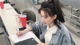 英文補教老師林熹　（圖／圖／林熹暨明霖出版顧全聯合提供）