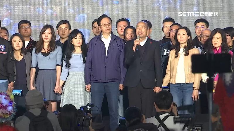 韓喊停撕裂、愛與包容　市民：不相信