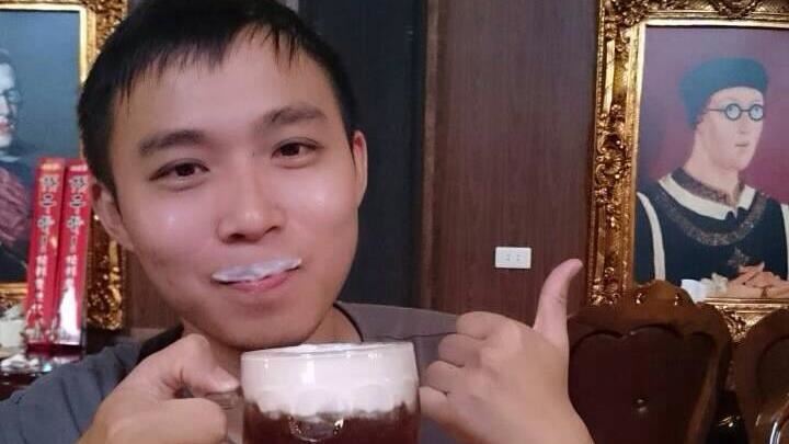 侍從官黃聖航告別式　骨灰永伴沈總長