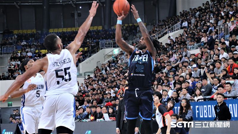 ABL／年前封關戰　富邦慘輸27分