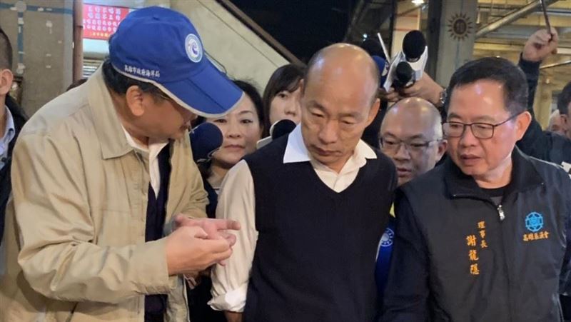嗆韓「滾出高雄」開砲攤商一句話回應