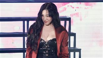 少時蒂芬妮嗨開唱　台下驚見金曲歌王