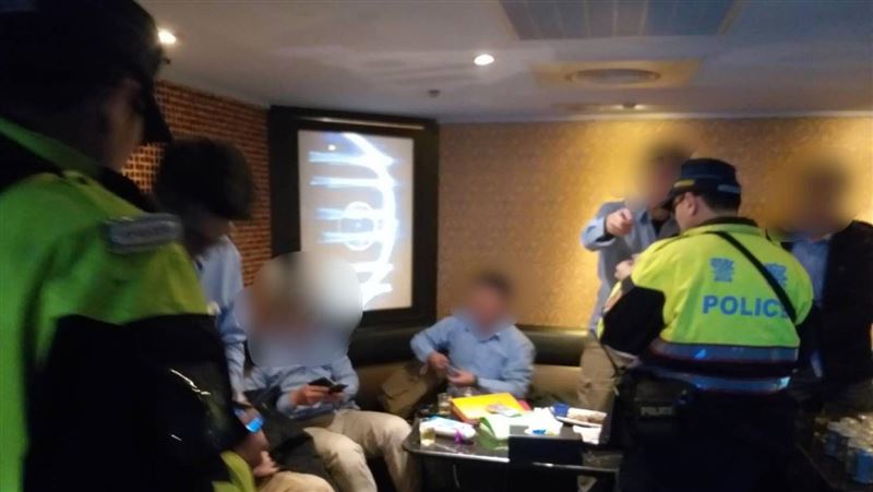 海山警擴大臨檢　抓9無照狂開勸導單