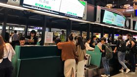 長榮航空櫃台(陳弋攝影)