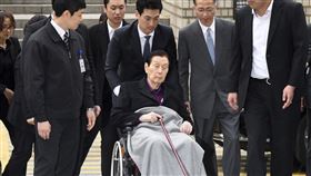 樂天集團創始人辛格浩昨天下午在首爾病逝，享耆壽98歲。（圖／美聯社／達志影像） 