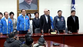 藍營分裂危機？要求逾60歲退中常會