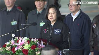 蔡英文：守護中華民國不只是國軍的事