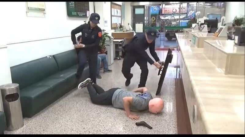 中市防搶宣導戲精上身　加深民眾印象