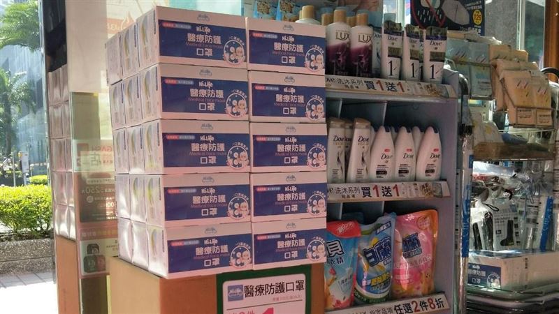 過年備戰　超商口罩供貨量增3到5成