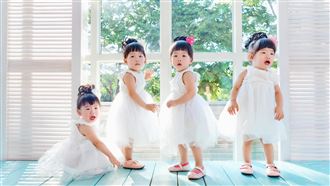 最強媽媽照顧四胞胎　超驚人生活曝光