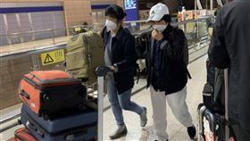 圖／記者谷庭攝,上海機場戴口罩