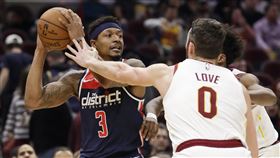 ▲比爾（Bradley Beal）砍全場最高36分，巫師勝騎士。（圖／美聯社／達志影像）