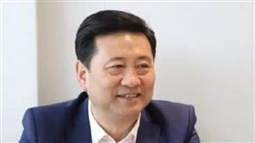 湖北副廳長確診武漢肺炎「站都站不住」　擴大封閉10城，黃謀宏。（圖／翻攝自微博）