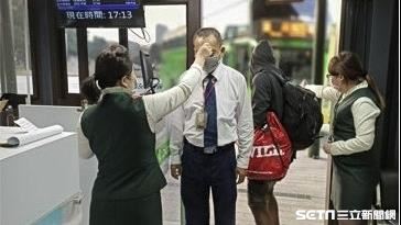 防範武漢肺炎　客運每8小時消毒一次