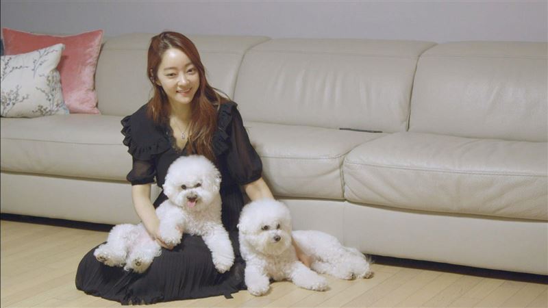 南韓這女神帶球閃嫁　與尪親密照外流