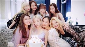 少女時代雖然團員各分東西，但仍私下有聚會聯繫。（圖／翻攝自Tiffany IG）