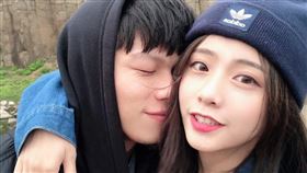 黃包包 閃亮亮 (圖/IG)