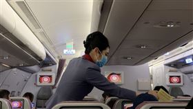 圖／記者谷庭攝,上海機場戴口罩