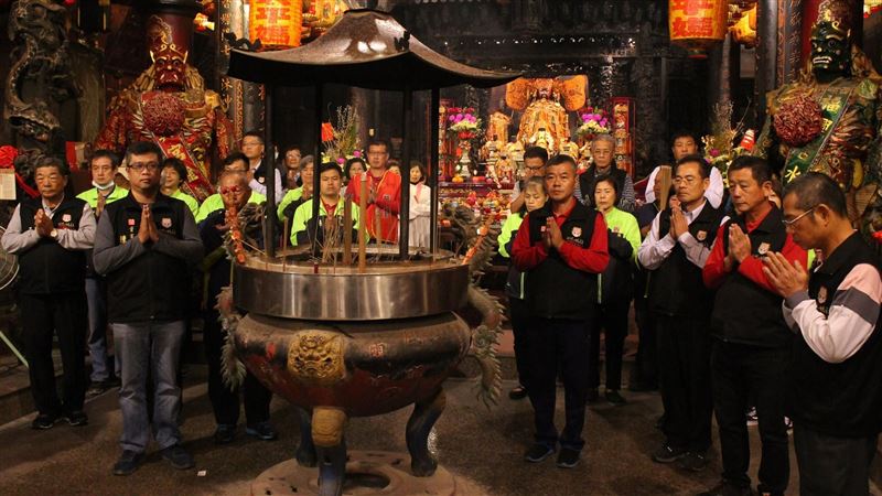 擲筊27次　西螺福興宮國運籤終出爐