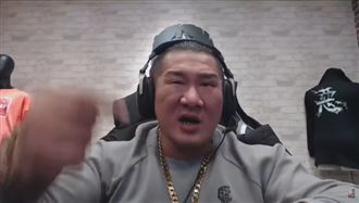 心疼防疫人員　館長：過年還不眠不休