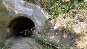 北橫關口舊百吉隧道  歷史風華依舊桃園市新百吉隧道為通往北橫必經，而位於一旁的「舊百吉隧道」（圖）從清朝開始是大溪區進角板山重要關口，歷史風華依舊。中央社記者邱俊欽桃園攝  109年1月29日