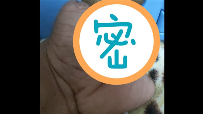 斷掌男被阿婆逼信教　5年就會長出來