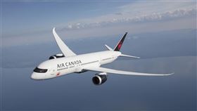 加拿大航空貼心 台加航線增台語組空服加拿大航空29日宣布，7月起正式在台北往返溫哥華航線機上提供台語組空服員，讓服務更在地化。（加航提供）中央社記者汪淑芬傳真　107年6月29日