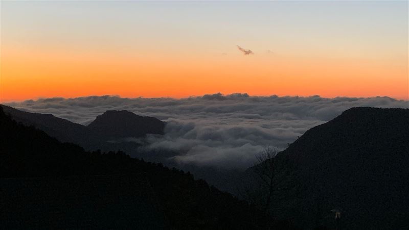 美翻！　宜蘭太平山雲海吸遊客上山