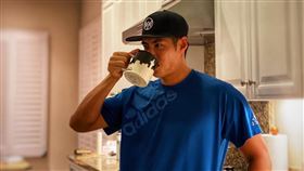  陳偉殷臉書貼文引起球迷討論。（圖／翻攝自臉書）