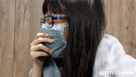 頭痛,焦慮,失眠,感冒,咳嗽,生病,女大生（圖／示意圖）