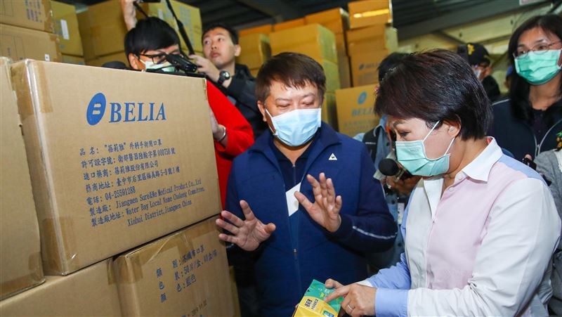 關心口罩存貨　盧秀燕訪倉儲物流業者