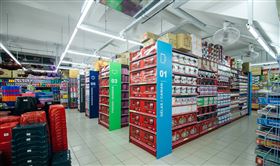 小學偷「巧克力+變形金剛」　他門縫塞道歉信：每一天愧疚（圖／翻攝自ECO Shop Malaysia臉書）