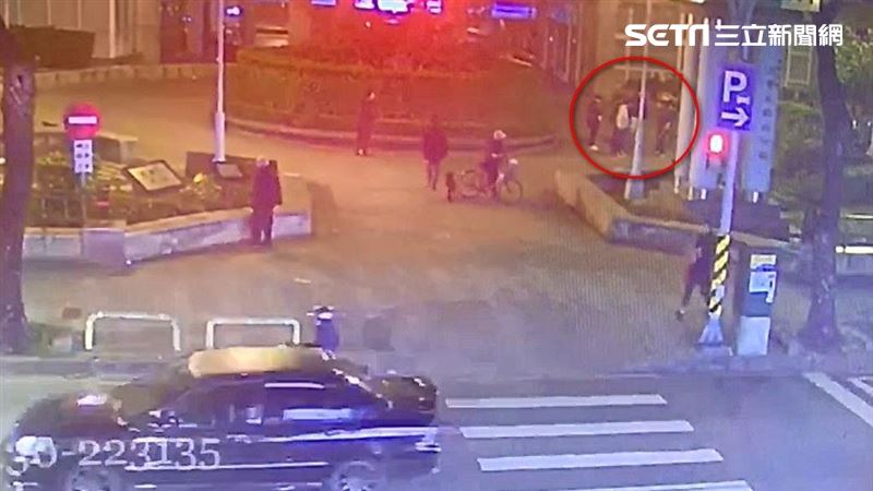 女兒鑰匙被弄丟　老爸竟撂人砍傷少年