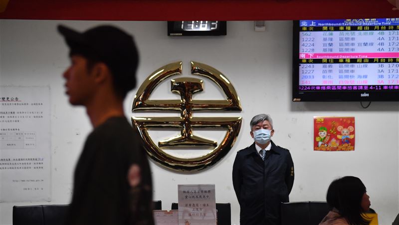跟進高鐵！台鐵宣布退團體票免手續費