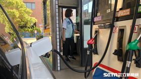 加油站（陳弋攝影）