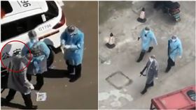 武漢街頭…3怪客「穿隔離衣持槍」！網驚：封城變屠城了嗎（圖／翻攝自推特）