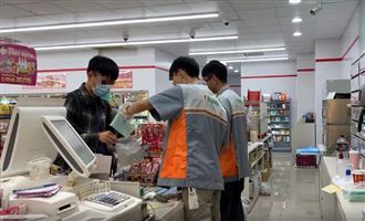 口罩散裝不衛生？他揭真相：嫌髒別買