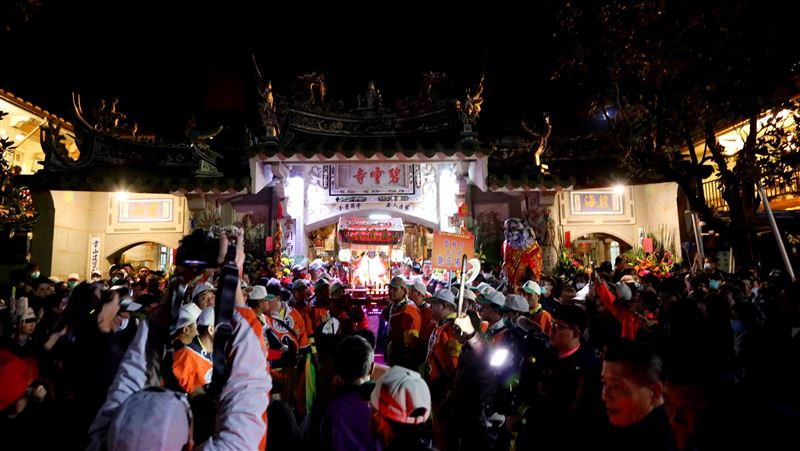 台南東山迎佛祖　正二媽啟駕返碧軒寺
