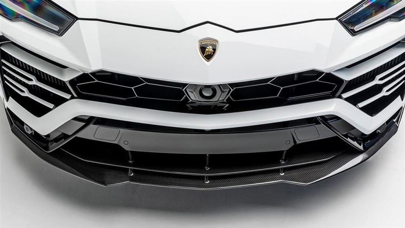 這輛不是休旅車　是變胖版超跑