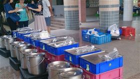 因應武漢肺炎，高中以下學校將延至2月25日開學。教育部國教署3日表示，弱勢學生的營養午餐補助已涵蓋上課期間和寒暑假。（示意圖／中央社檔案照片）