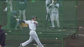 ▲西武新洋砲史潘俊柏格（Cory Spangenberg）春訓轟球出球場。（圖／翻攝自太平洋聯盟TV）