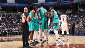 Iguodala的行徑引發部分灰熊隊友不滿。（圖／翻攝自灰熊推特）