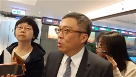 券商公會盼發行指數商品政策更開放中華民國證券商業同業公會理事長賀鳴珩18日在「台灣股市期權策略系列指數發表會」受訪時表示，希望政策對指數商品發行能更開放。中央社記者潘智義攝　108年12月18日