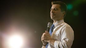 美國2020總統大選黨內初選第一站愛阿華州，在開出約6成2票數後，布塔朱吉握有微幅領先。（圖取自twitter.com/PeteButtigieg）