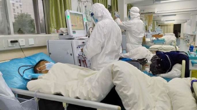 這書預言武肺　他看完驚呆曝要拖4年