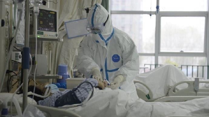 死不講從武漢來　男害母親確診還落跑