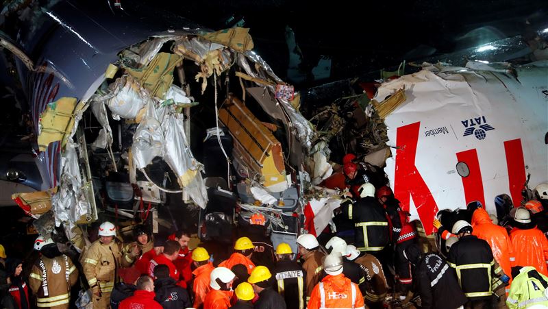 土耳其客機降落失敗　驚悚斷3截釀死