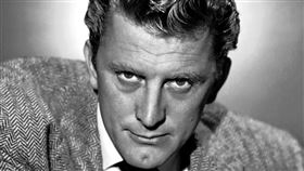 好萊塢老牌男星寇克道格拉斯5日與世長辭，享嵩壽103歲。（圖取自維基共享資源，版權屬公眾領域）